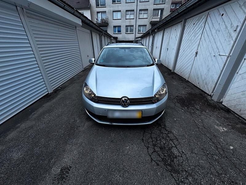 Second-hand VW Golf VI 122 CP (89 kW) 2010 Alb Hatchback