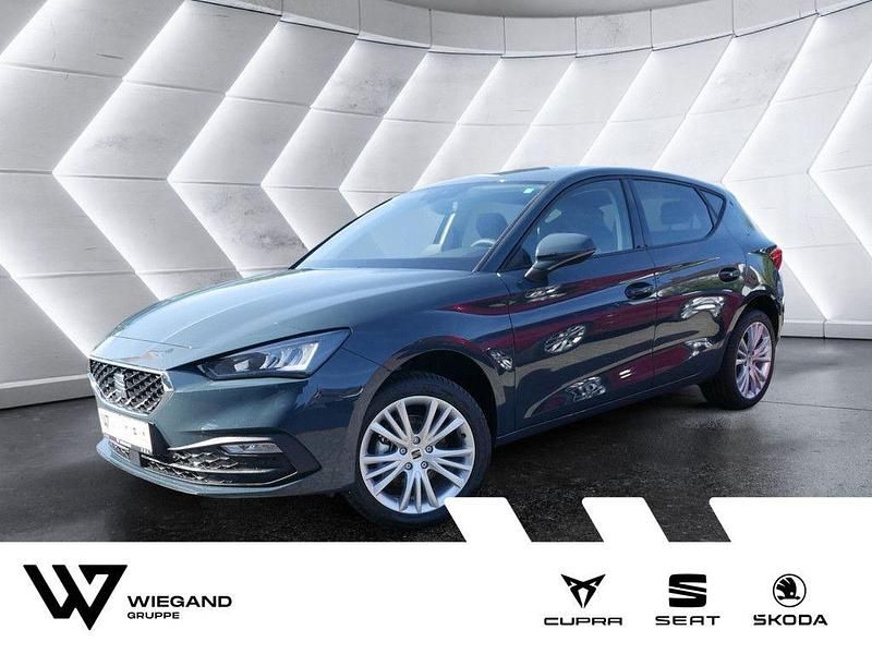 Blau Neu 2025 Seat Leon Style Limousine | 27.210 € (Fairer Preis) - Bild 1/4