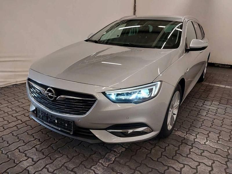 Argonsilber/sovereign Gebraucht 2018 Opel Insignia Innovation Kombi | 12.990 € (Fairer Preis) - Bild 1/4