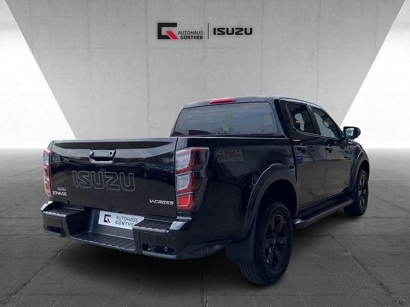 Gebraucht Isuzu D-Max 163 PS (119 kW) 2025 Onyx black Pickup