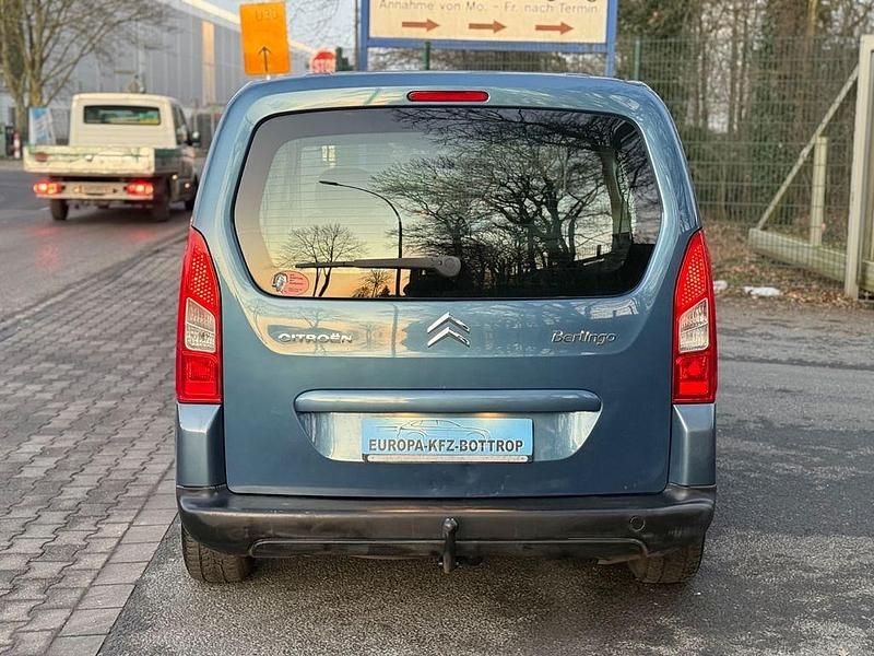 Gebraucht Citroën Berlingo 109 PS (80 kW) 2009 Blau Van / Kleinbus