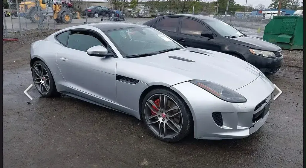 Gebraucht Jaguar F-Type R 551 PS (405 kW) 2015 Silber