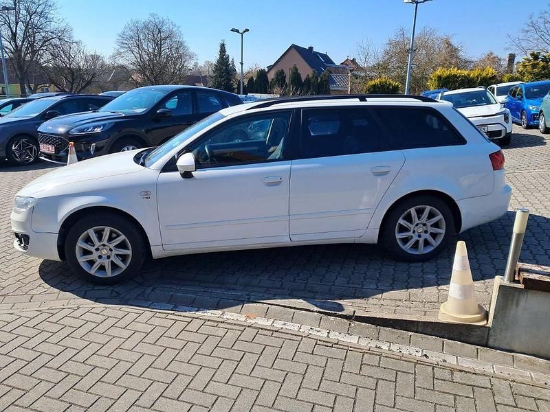 Gebraucht Seat Exeo Style 160 PS (117 kW) 2011 Weiß Limousine