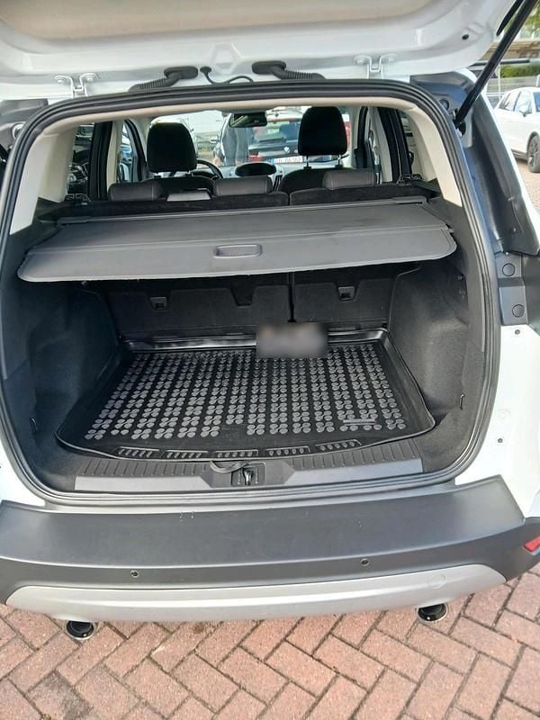 Gebraucht Ford Kuga 150 PS (110 kW) 2015 Weiß SUV