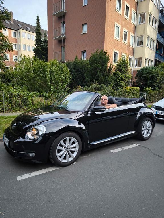 Gebraucht VW Beetle Design 105 PS (77 kW) 2013 Schwarz Kleinwagen