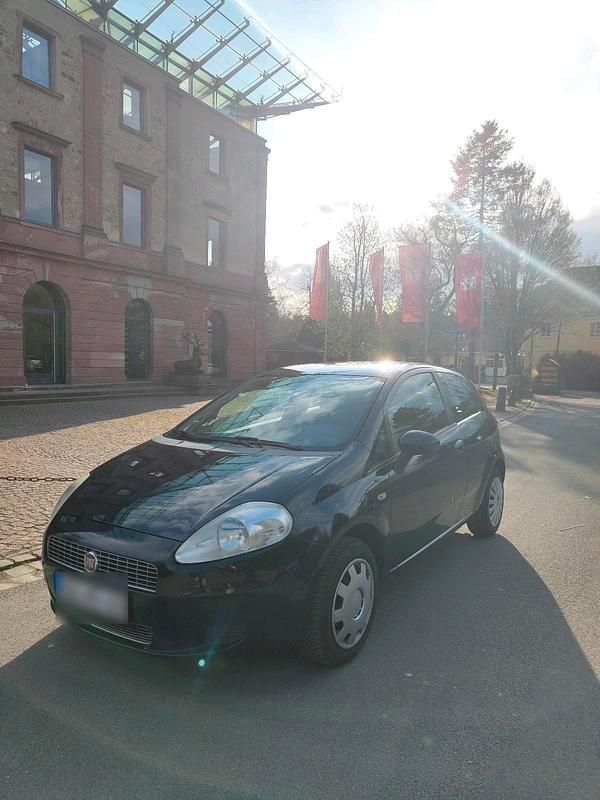 Gebraucht Fiat Punto 65 PS (47 kW) 2009 Blau Kleinwagen