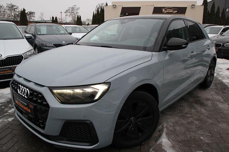 Gebraucht Audi A1 Sportback Advanced 110 PS (80 kW) 2022 Grau Kleinwagen