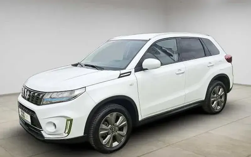 Gebraucht Suzuki Vitara Comfort+ 129 PS (94 kW) 2024 Weiß SUV