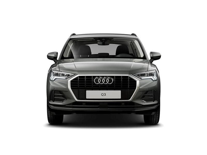 Gebraucht Audi Q3 Ambiente 150 PS (110 kW) 2025 Chronosgrau metallic (metallic) SUV