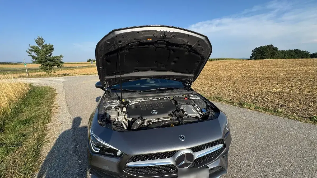 Gebraucht Mercedes CLA220 190 PS (139 kW) 2021 Grau Coupé