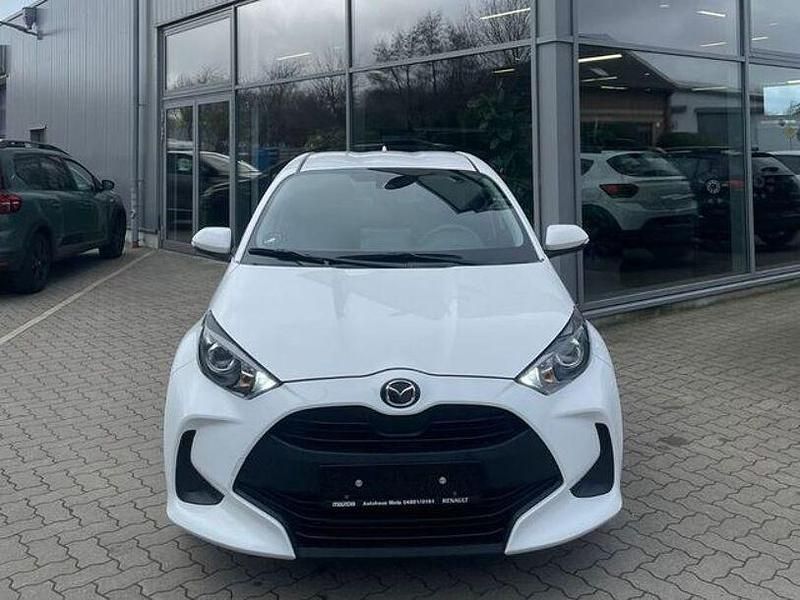Gebraucht Mazda 2 116 PS (85 kW) 2023 Weiß Kleinwagen