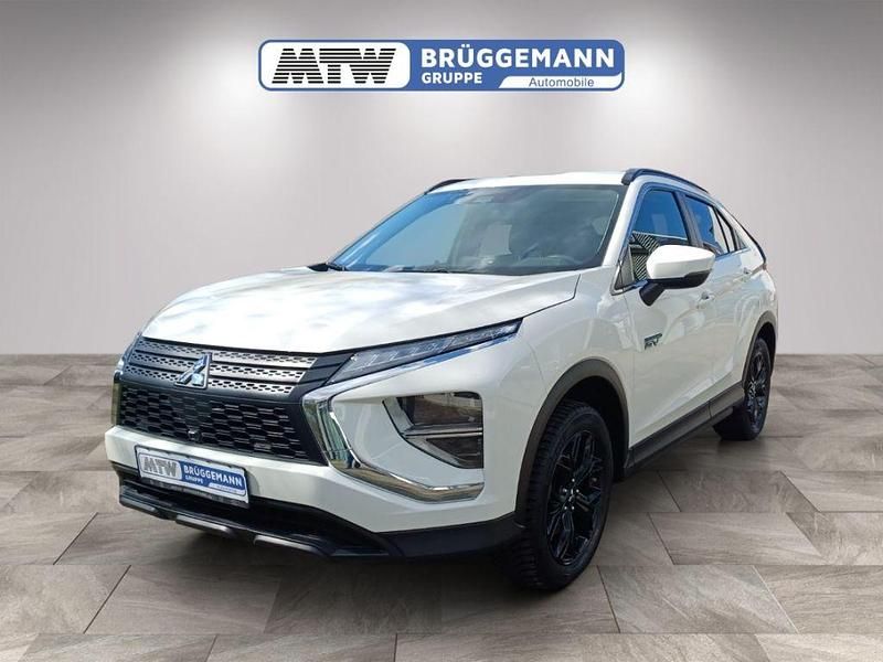 S) (weiss Gebraucht 2022 Mitsubishi Eclipse Cross SUV | 18.480 € (Superpreis) - Bild 1/4