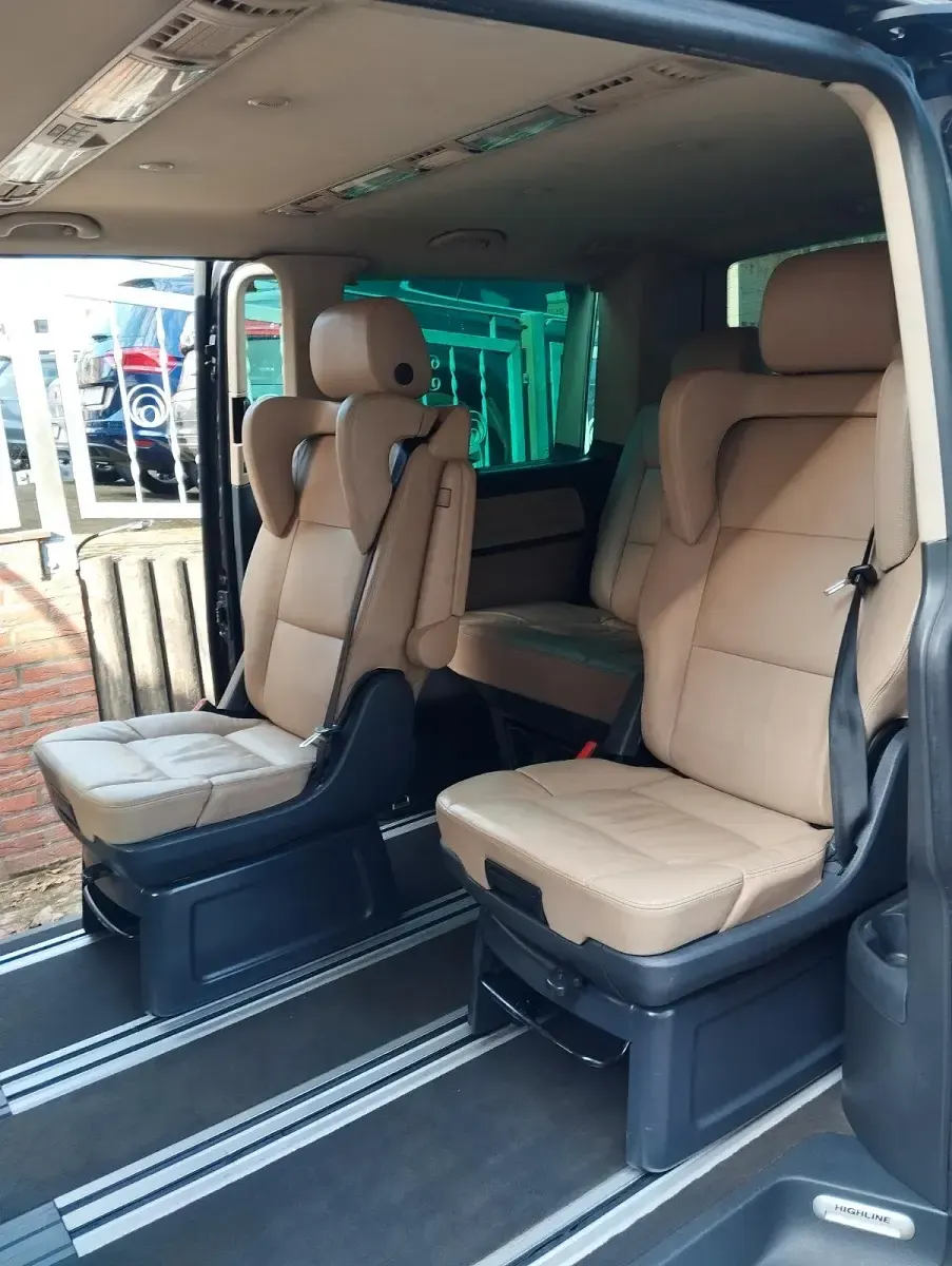 Gebraucht VW Multivan 2011 Schwarz Van / Kleinbus