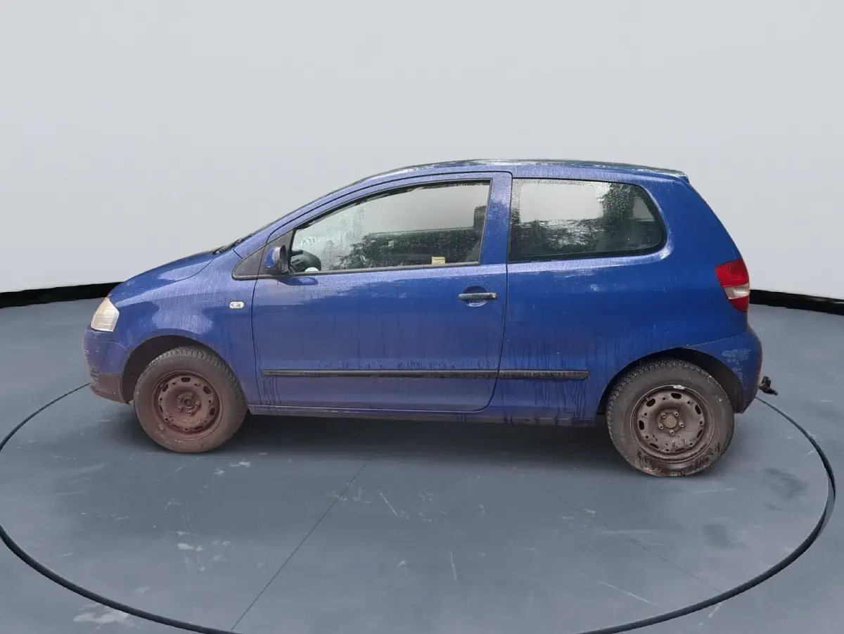 Gebraucht VW Fox 54 PS (39 kW) 2005 Blau Kleinwagen