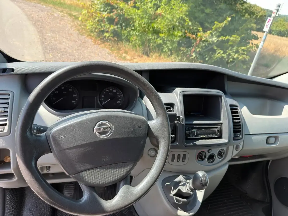 Gebraucht Nissan Primastar 90 PS (66 kW) 2011 Weiß Van / Kleinbus