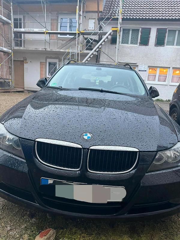 Gebraucht BMW 320 150 PS (110 kW) 2006 Schwarz Limousine
