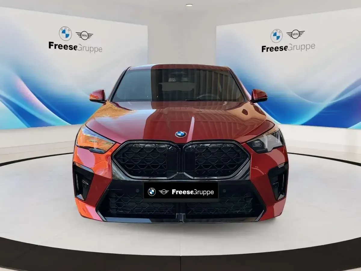 Gebraucht BMW X2 Luxury Line 163 PS (119 kW) 2025 Rot SUV