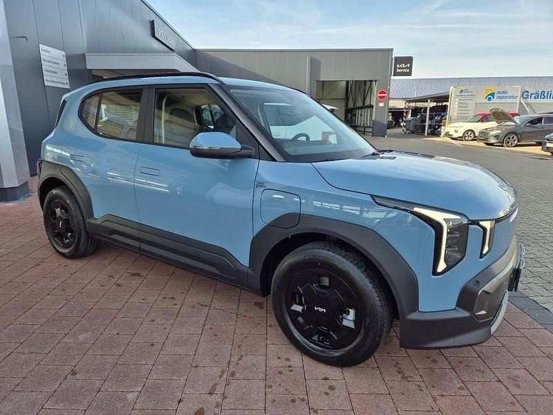 Neu Kia EV2 Air 108 kW (147 PS) 2026 Blau SUV