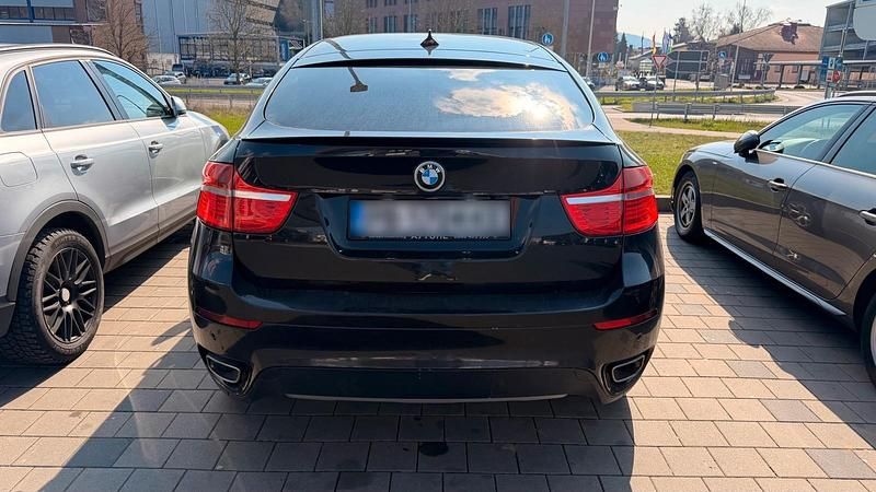 Gebraucht BMW 501 286 PS (210 kW) 2009 Schwarz Kleinwagen