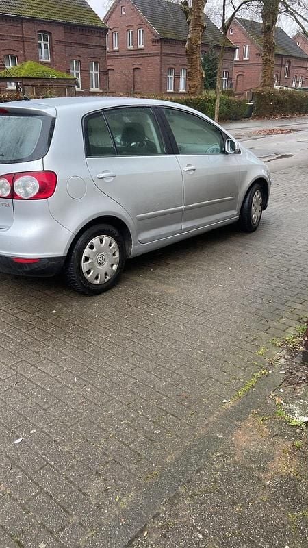 Gebraucht VW Golf VI 140 PS (102 kW) 2008 Silber Kleinwagen