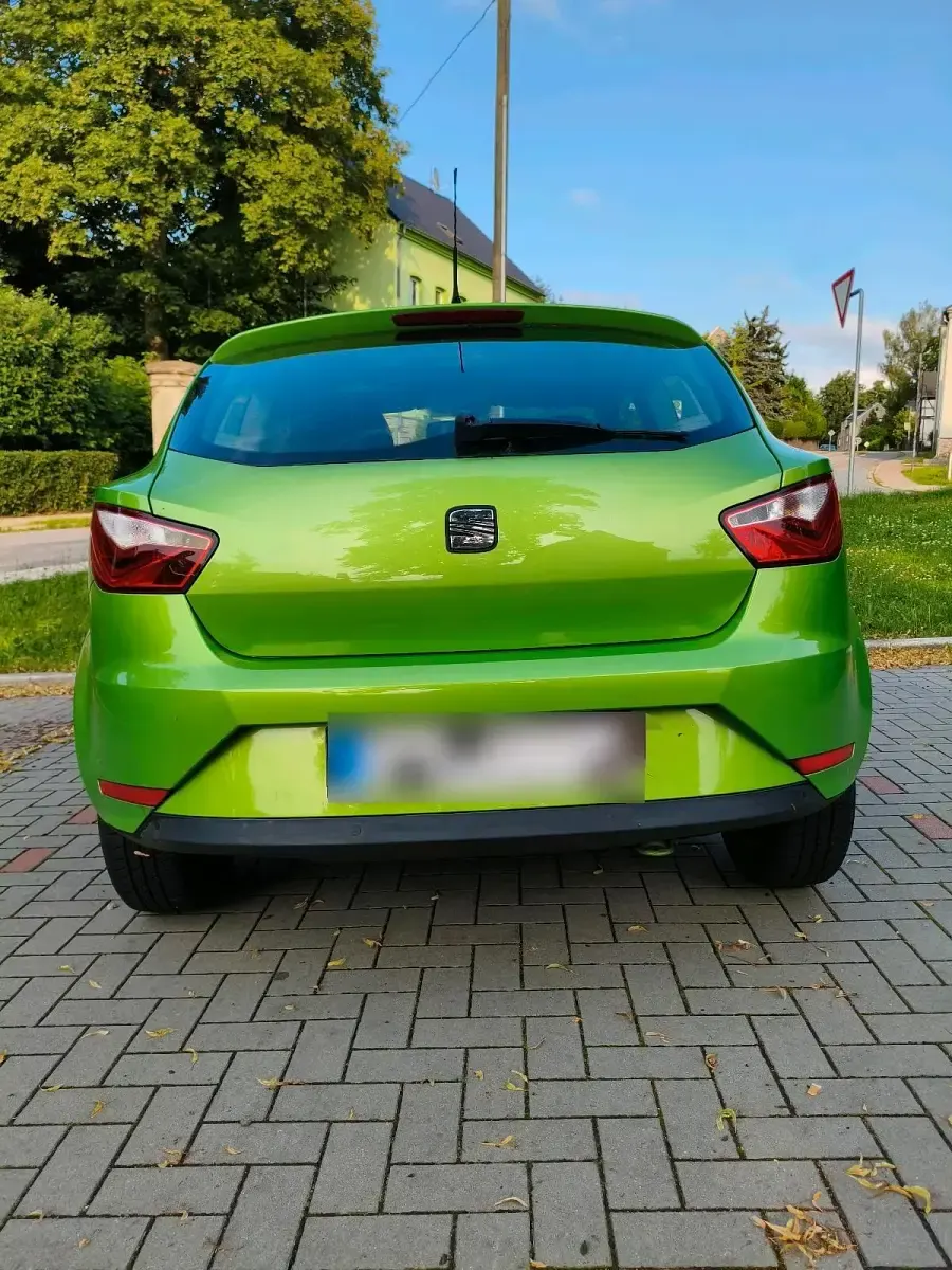 Gebraucht Seat Ibiza 86 PS (63 kW) 2012 Grün Limousine