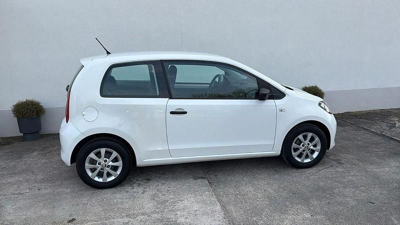 Gebraucht Skoda Citigo Active 60 PS (44 kW) 2019 Weiß Kleinwagen