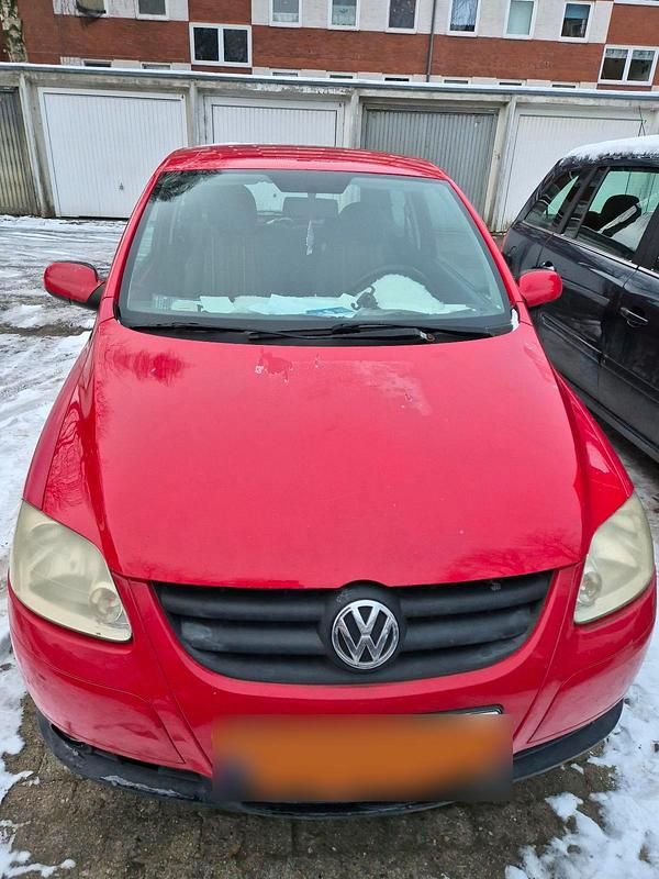 Usata VW Fox 54 CV (39 kW) 2006 Rosso Utilitaria