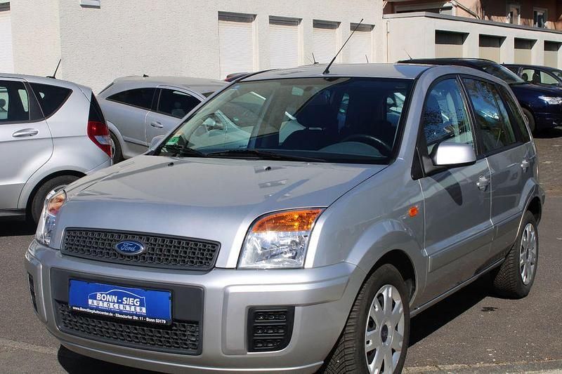 Gebraucht Ford Fusion Style 101 PS (74 kW) 2009 Silber Kleinwagen