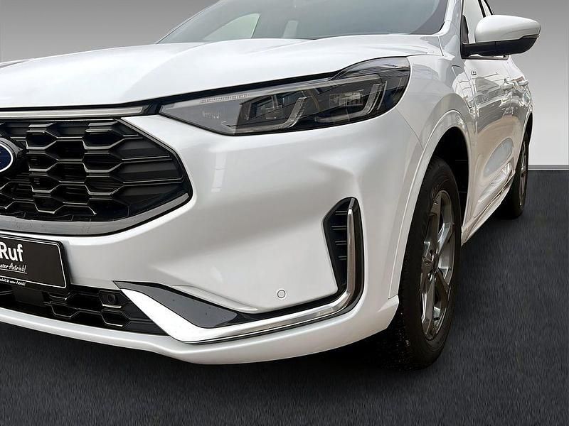 Neu Ford Kuga ST-Line X 243 PS (178 kW) 2026 Weiß SUV