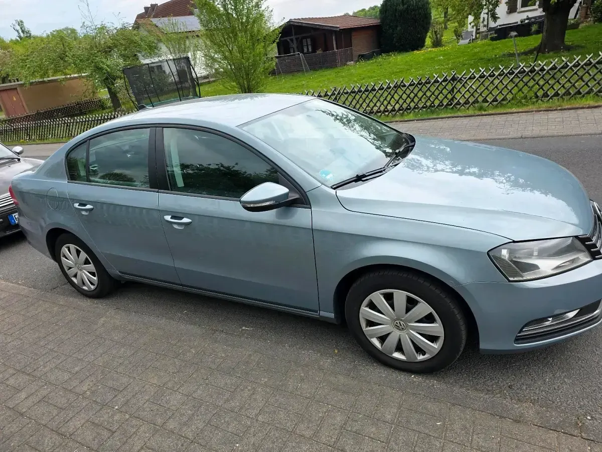 Używany VW Passat 177 KM (130 kW) 2011 Srebrny Sedan/Limuzyna
