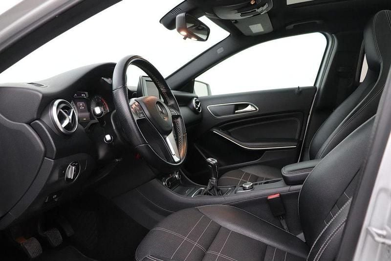 Gebraucht Mercedes A200 Ambition 156 PS (114 kW) 2014 Grau Limousine