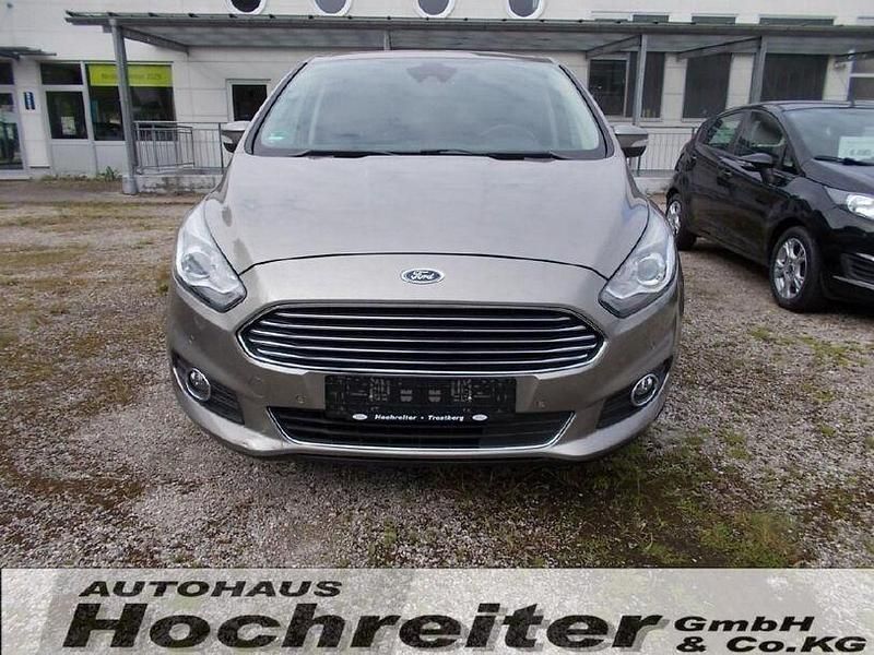 Gebraucht Ford S-MAX S 2016 Silber Van / Kleinbus
