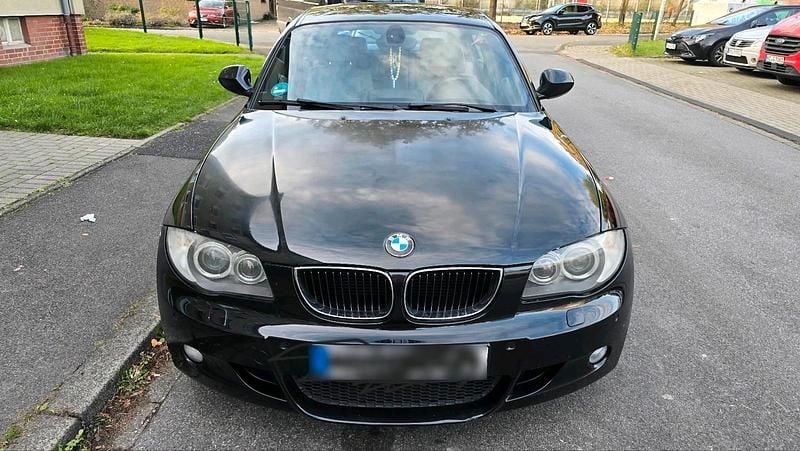Gebraucht BMW 118 M Sport 143 PS (105 kW) 2010 Schwarz Kleinwagen