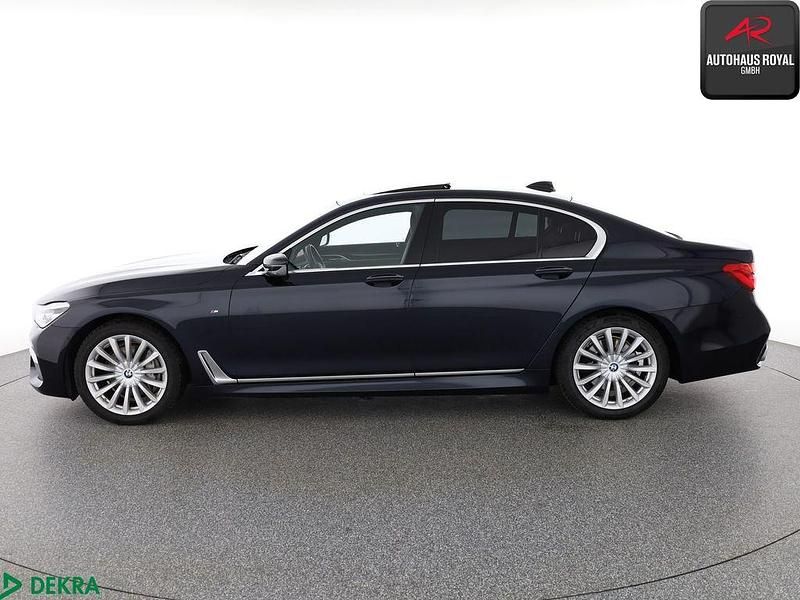 Gebraucht BMW 730 M Sport 265 PS (194 kW) 2018 Carbonschwarz Limousine
