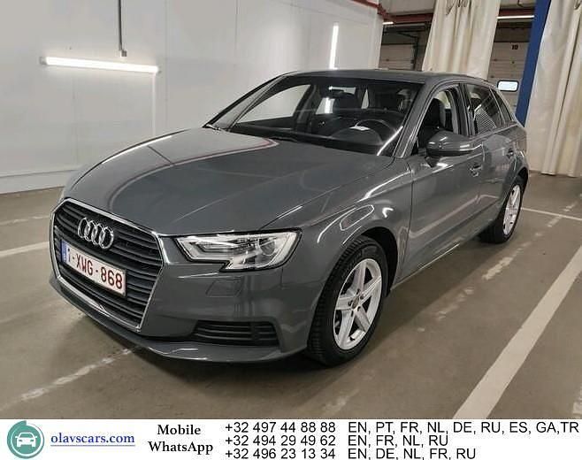Grau Gebraucht 2020 Audi A3 Sportback Limousine | 15.609 € (Superpreis) - Bild 1/4