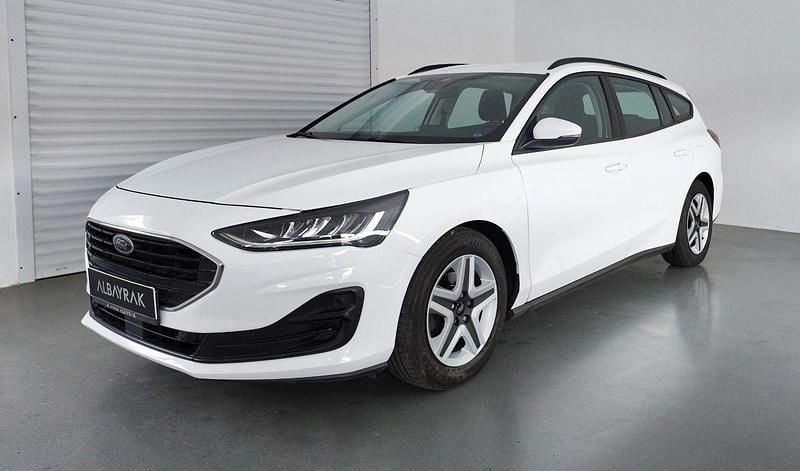 Frozen white Gebraucht 2022 Ford Focus Cool & Connect Kombi | 16.990 € (Superpreis) - Bild 1/4