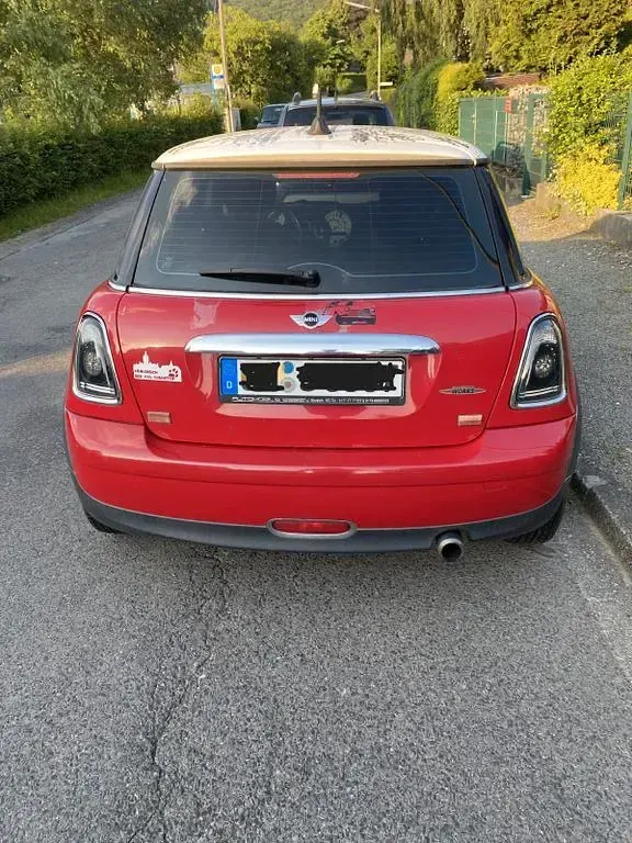 Gebraucht Mini ONE 95 PS (69 kW) 2007 Rot Kleinwagen