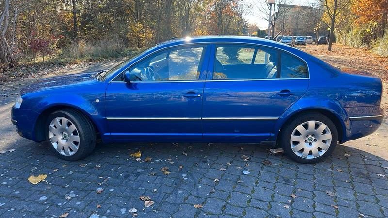 Gebraucht Skoda Superb Elegance 150 PS (110 kW) 2004 Blau Limousine