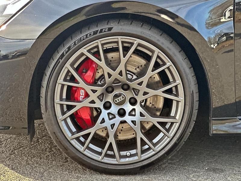 Gebraucht Audi RS3 Ambiente 400 PS (294 kW) 2025 Mythosschwarz metallic Limousine