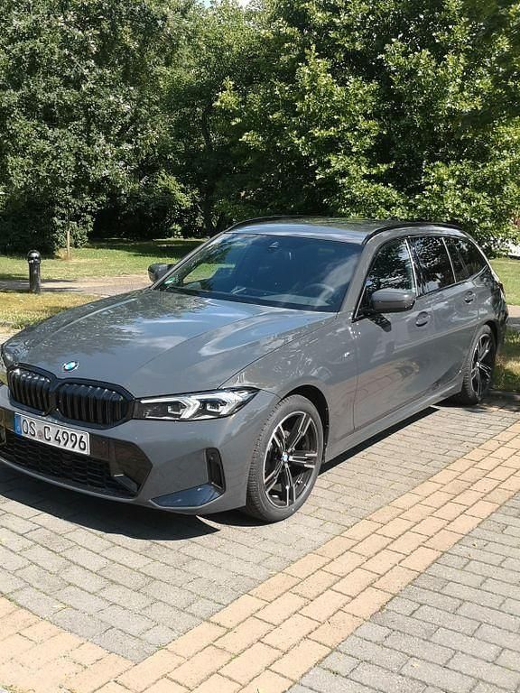 Gebraucht 2024 BMW 318 Shadowline Kombi | 42.500 € - Bild 1/4