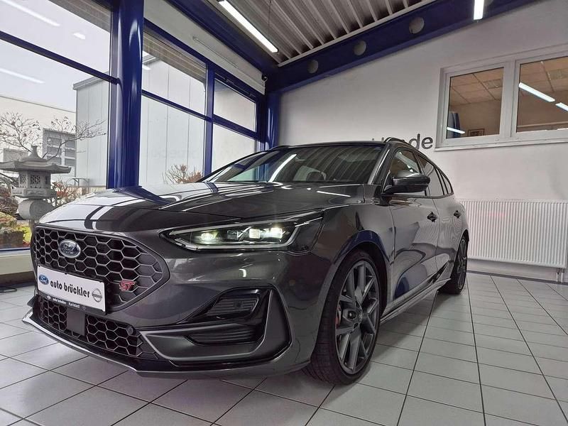 Gebraucht Ford Focus ST 280 PS (205 kW) 2025 Magnetic grau Kombi