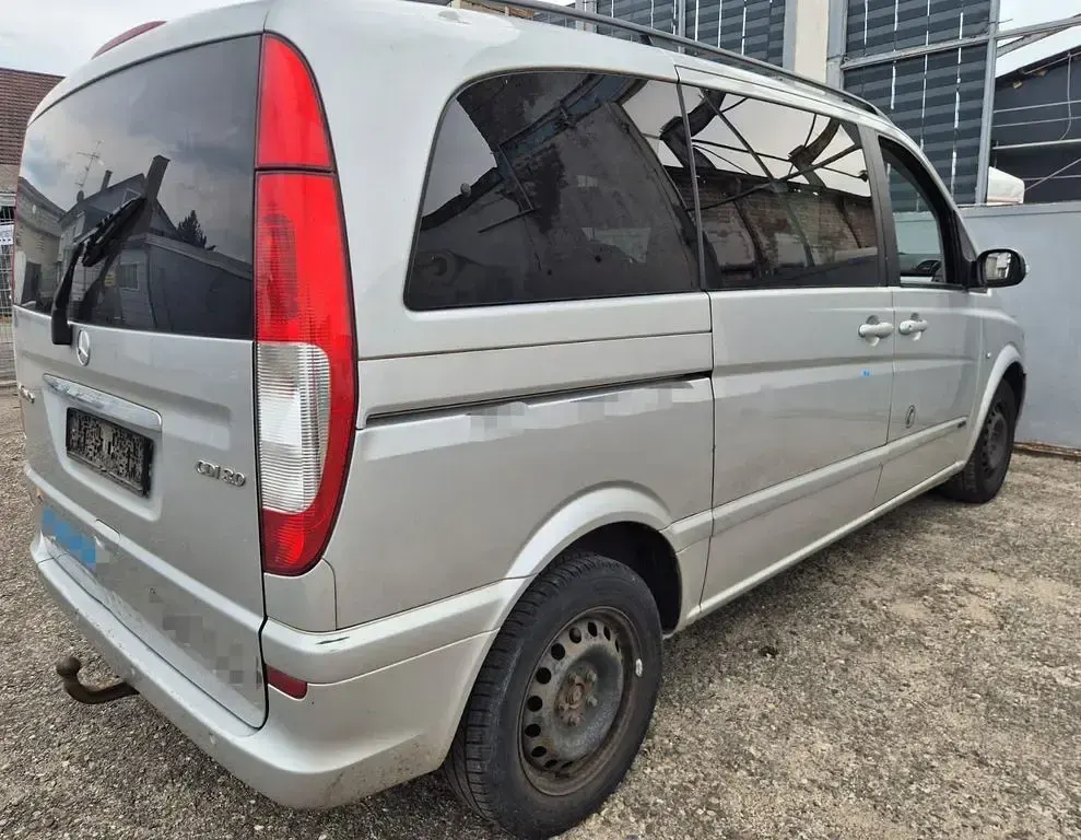 Gebraucht Mercedes Viano 204 PS (150 kW) 2007 Silber Van / Kleinbus