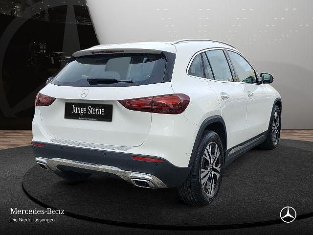 Gebraucht Mercedes GLA220 190 PS (139 kW) 2024 SUV