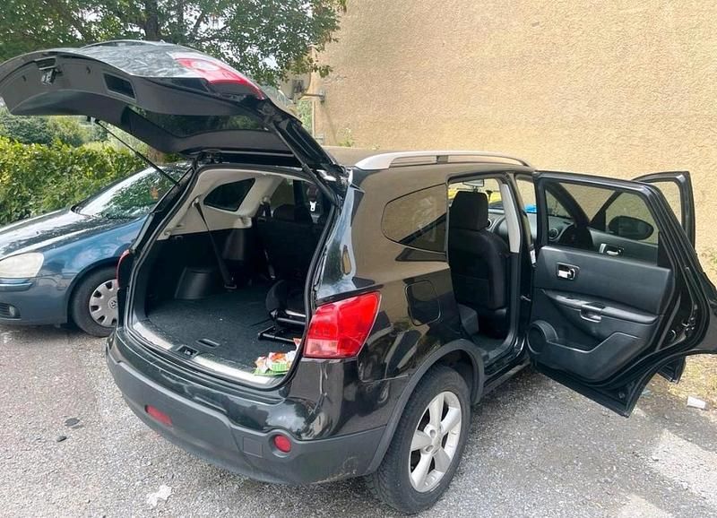 Schwarz Gebraucht 2009 Nissan Qashqai +2 SUV | 6.000 € (Guter Preis) - Bild 1/4