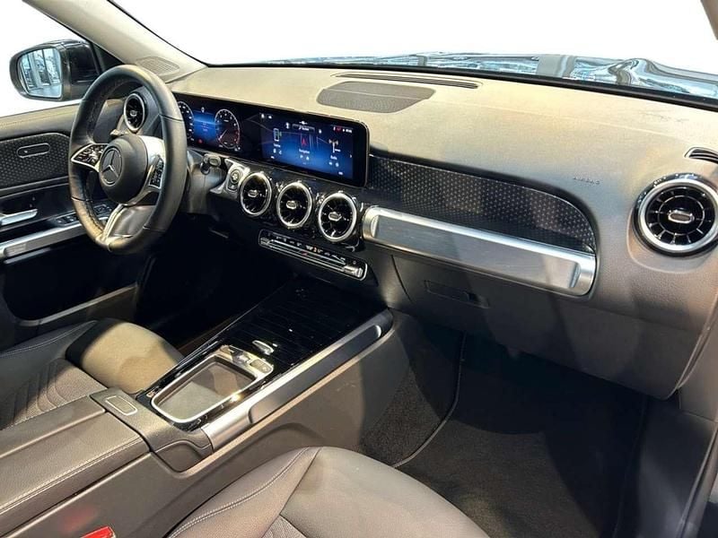 Gebraucht Mercedes GLB220 Progressive 190 PS (139 kW) 2025 Schwarz SUV