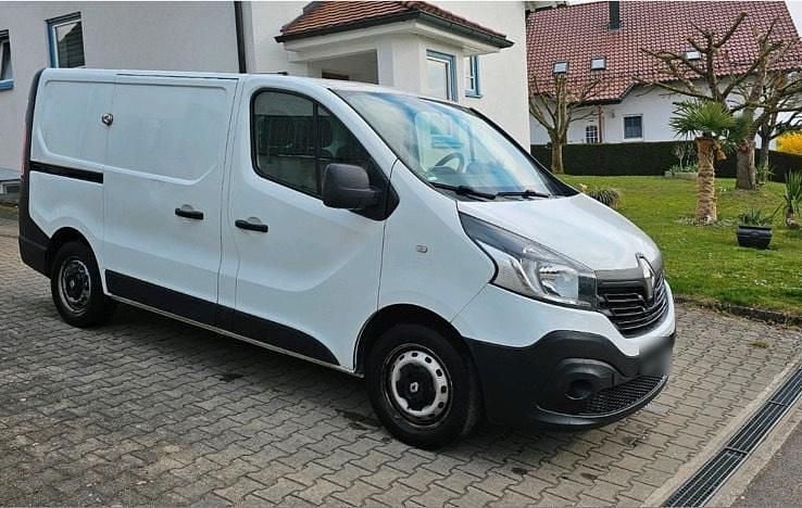 Gebraucht Renault Traffic 95 PS (69 kW) 2017 Weiß Van