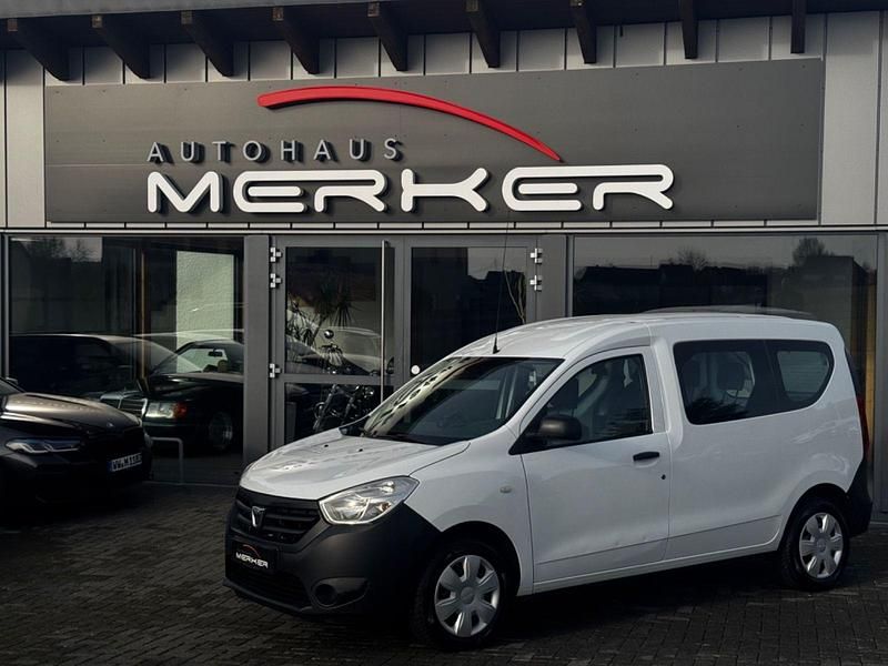 Weiß Gebraucht 2015 Dacia Dokker Essentiel Kombi | 3.990 € (Superpreis) - Bild 1/4