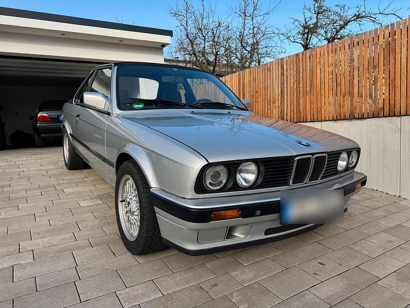 Gebraucht BMW 316 Basis 1990 Grau Cabrio