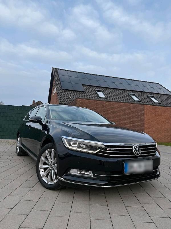 Gebraucht VW Passat Highline 190 PS (139 kW) 2017 Schwarz Kombi