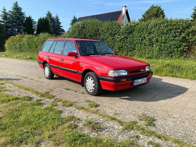 Rot Gebraucht 1991 Mazda 323 Kombi | 4.490 € - Bild 1/4